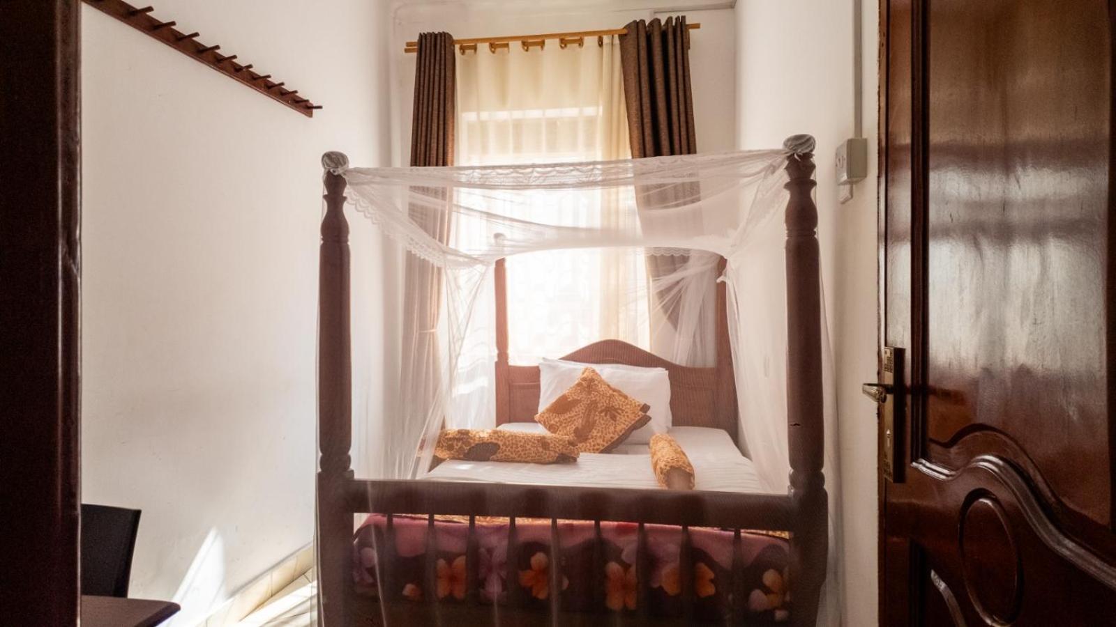 Riverside Resort Hotel Kabale Εξωτερικό φωτογραφία